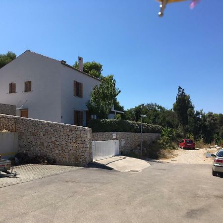 Apartman Di Mali Losinj Luaran gambar