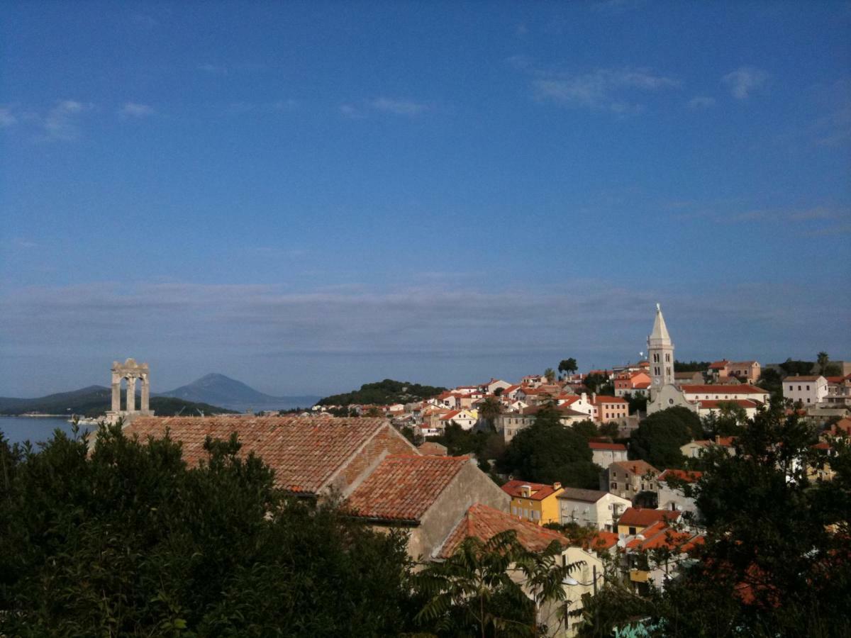 Apartman Di Mali Losinj Luaran gambar